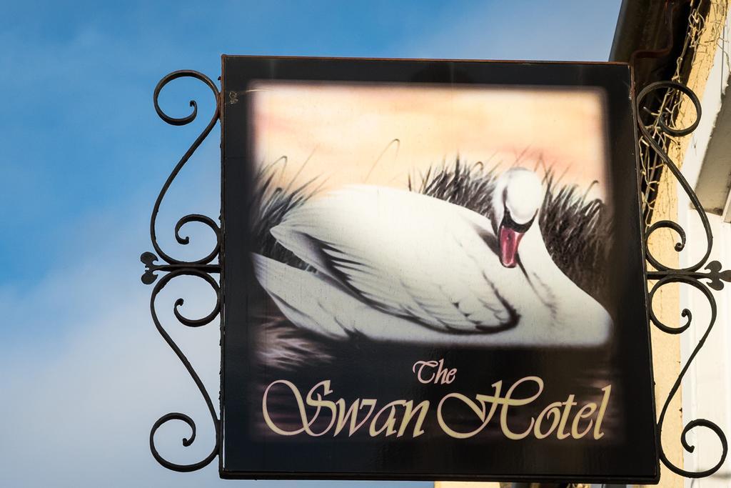 Swan Hotel Wotton-under-Edge Buitenkant foto